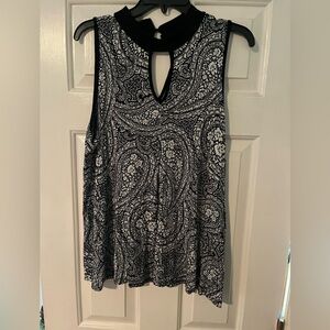 Cable & Gauge Cute Black and White Top XL